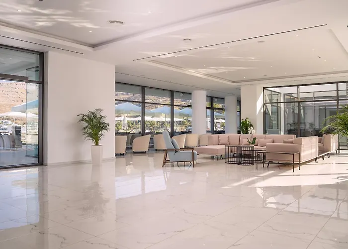 Grand & - Adults Only Hotel